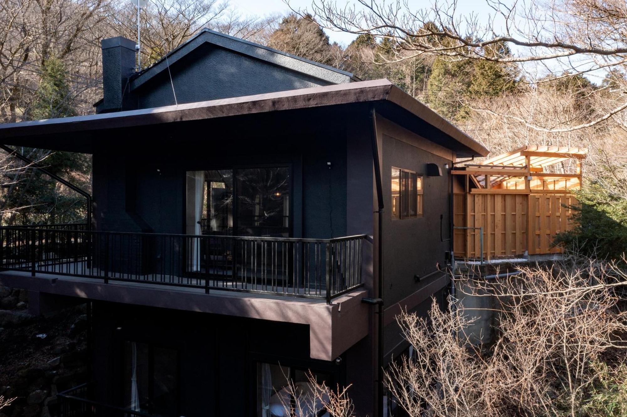 源泉かけ流し 白濁 Forest Suite Hakone Sengokuhara Exterior photo