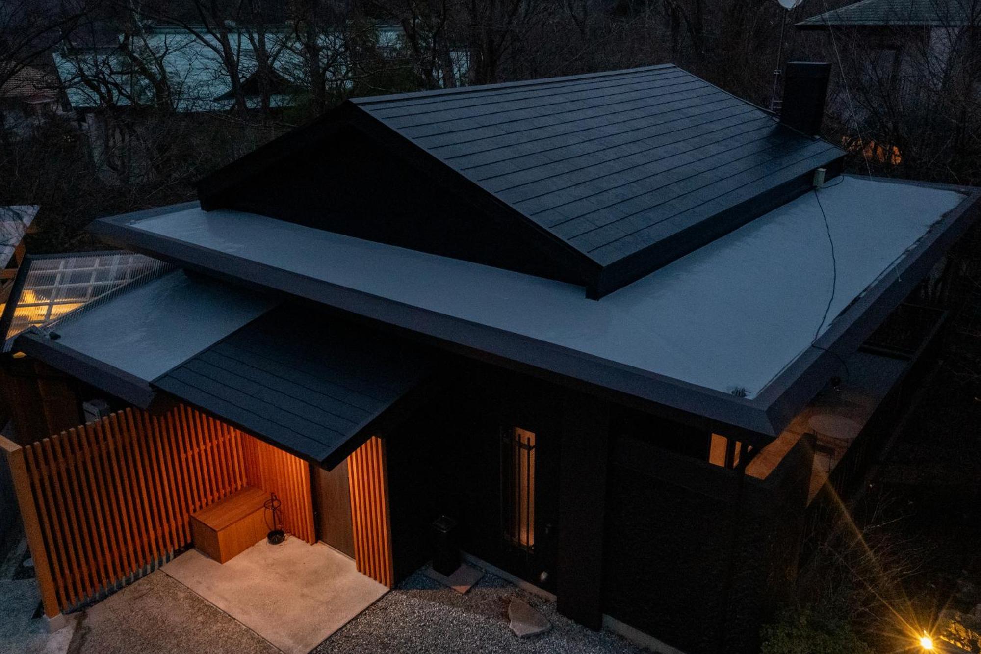 源泉かけ流し 白濁 Forest Suite Hakone Sengokuhara Exterior photo